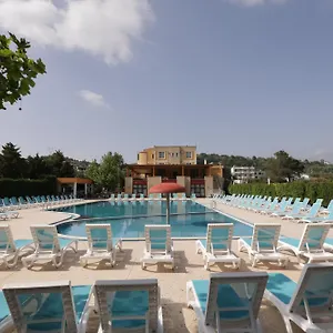 resort-mema.albaniahotels.org/
