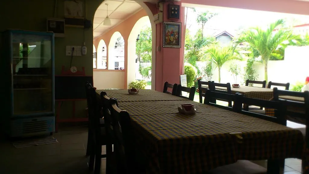 Ocean View Tourist Guest House At Negombo Beach Near The Airport 0*,