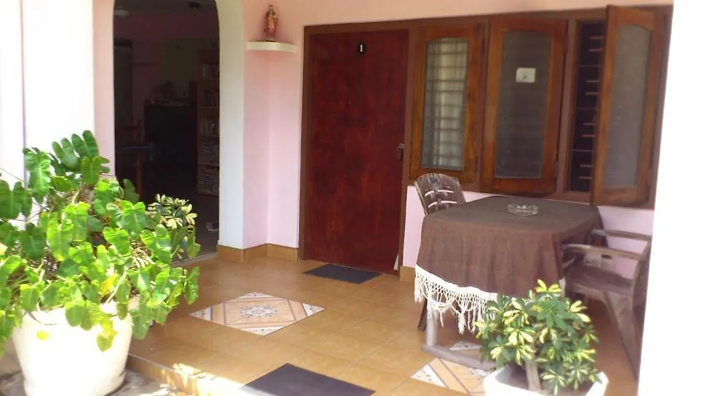 Ocean View Tourist Guest House At Negombo Beach Near The Airport