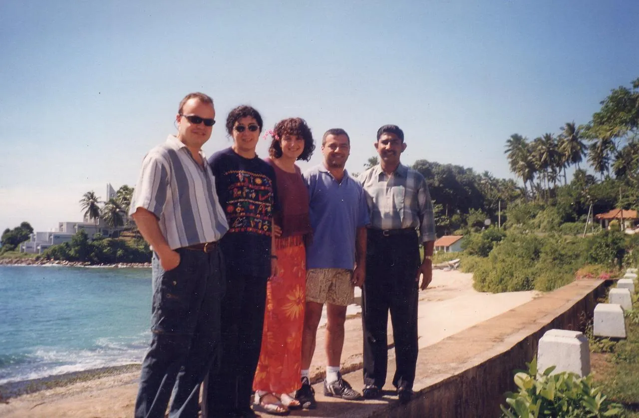 Ocean View Tourist Guest House At Negombo Beach Near The Airport